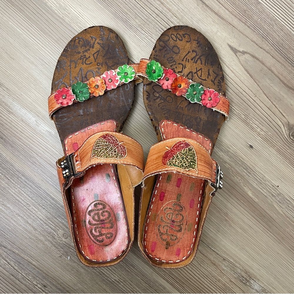 Vintage Fuel Boho Floral Sandals